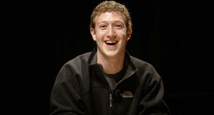 Mark Zuckerberg faz parceria com a Microsoft