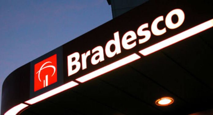 Bradesco inicia testes com Pix por aproximação e adota blockchain